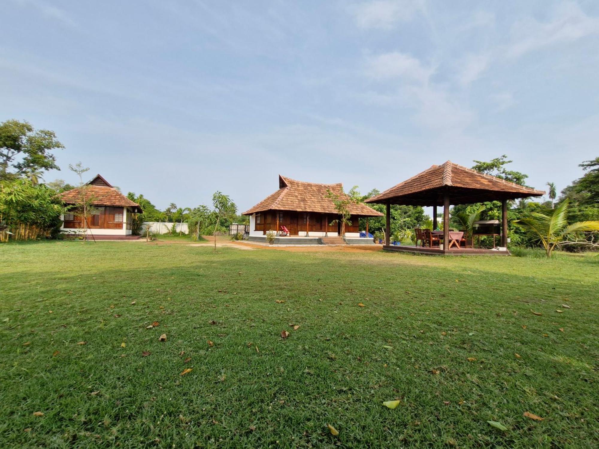 Gypsea Marari Bed and Breakfast Alappuzha Eksteriør billede