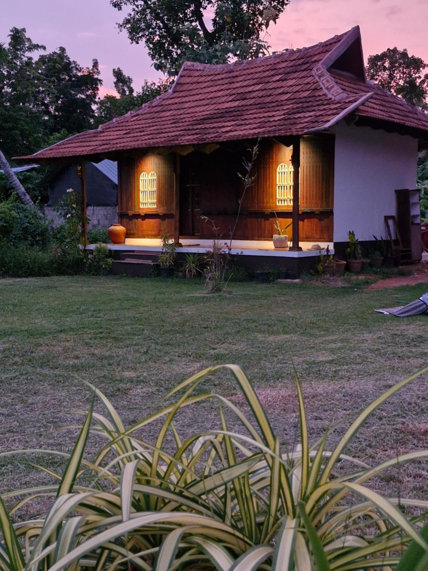Gypsea Marari Bed and Breakfast Alappuzha Eksteriør billede